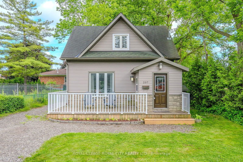 home for sale on 237 Elizabeth Street
