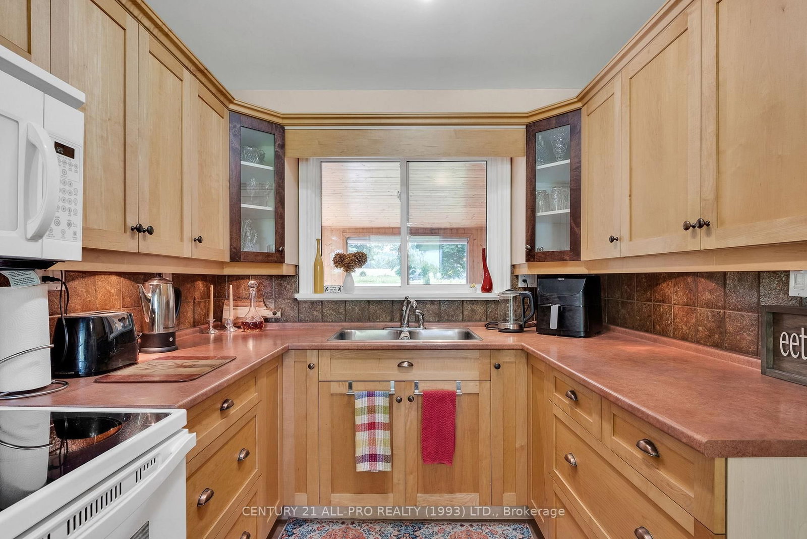 Listing Image 20