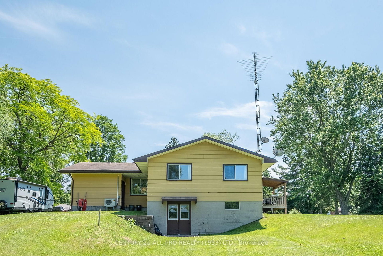 Listing Image 32