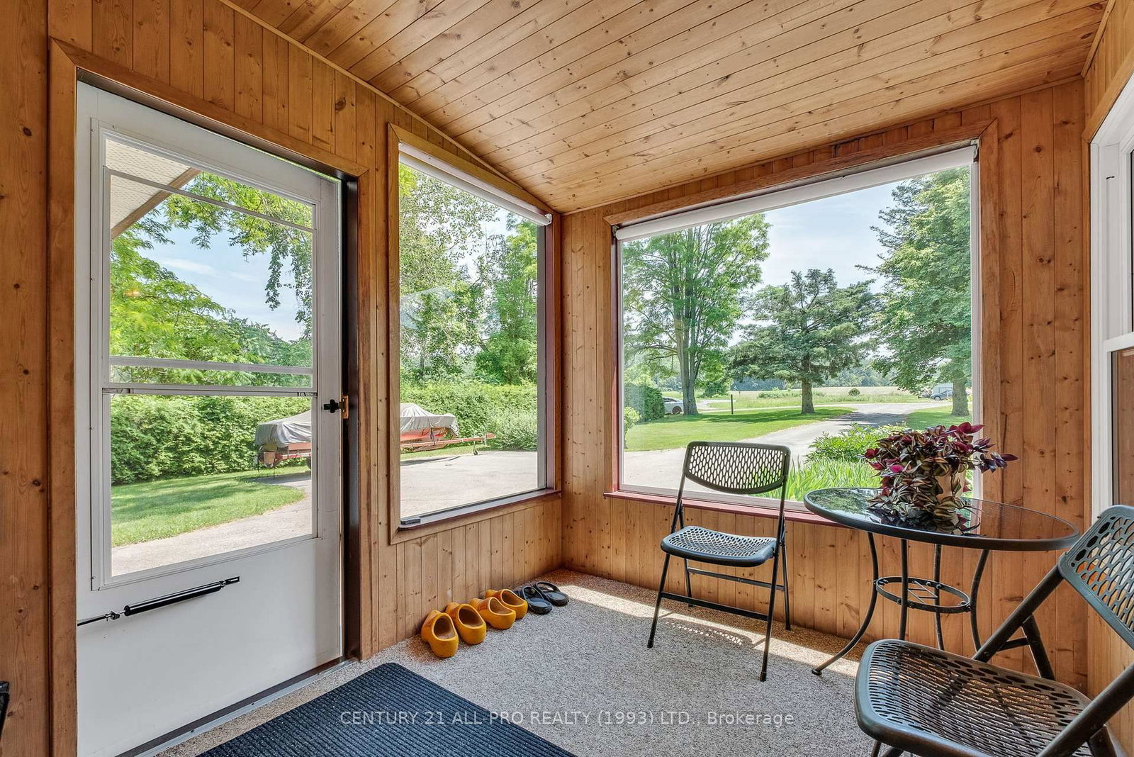 Listing Image 7