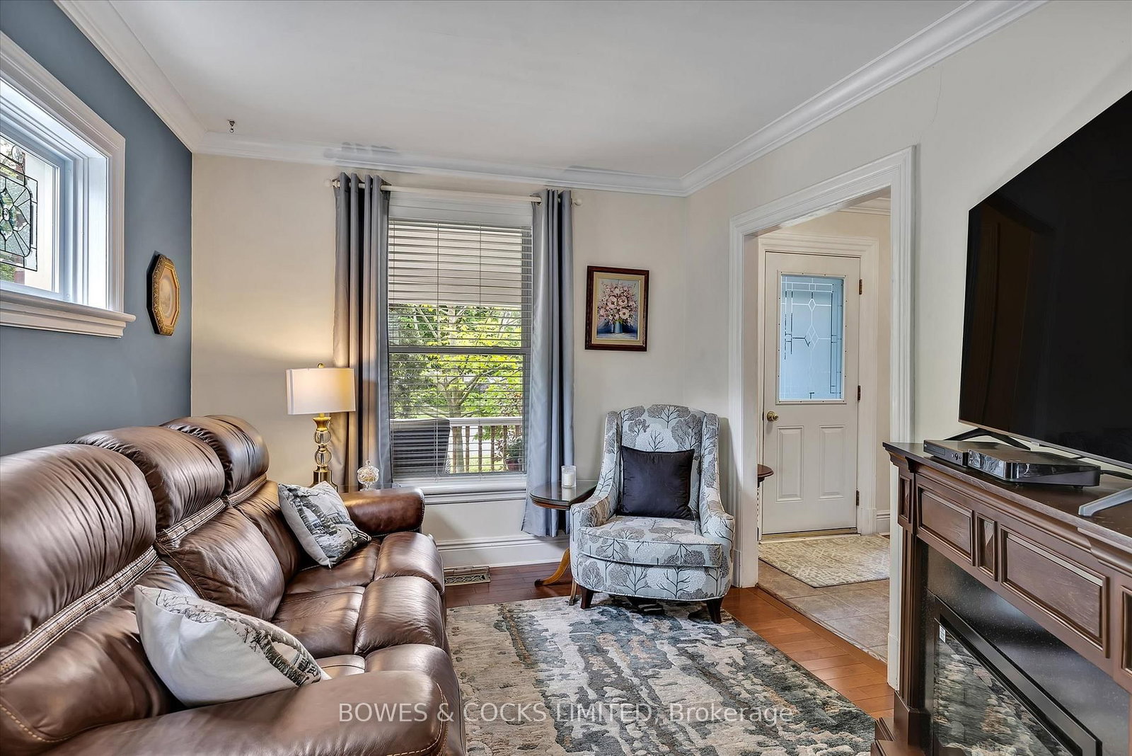 Listing Image 7