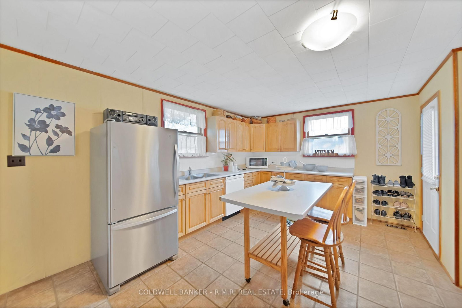 Listing Image 7