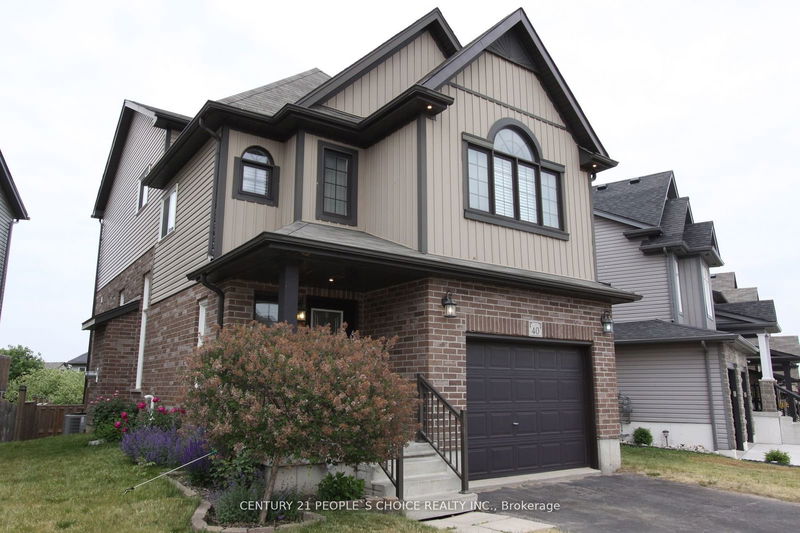 home for lease on Upper-40 Sorrento Street