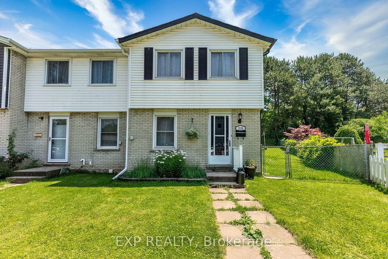home for sale on 3118 Secord Place