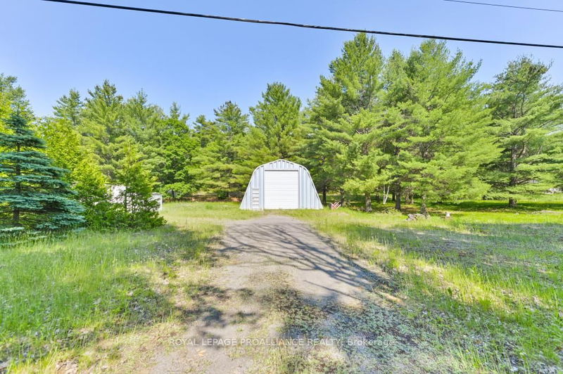 home for sale on 1978 Myers Cave Road