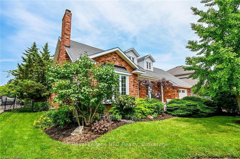 home for sale on 12 Bayview Lane