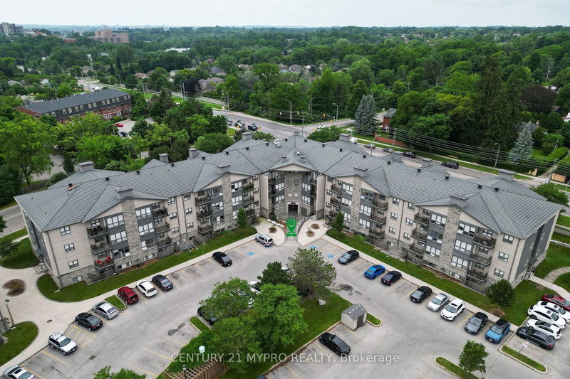 home for sale on 319-5 Jacksway Crescent
