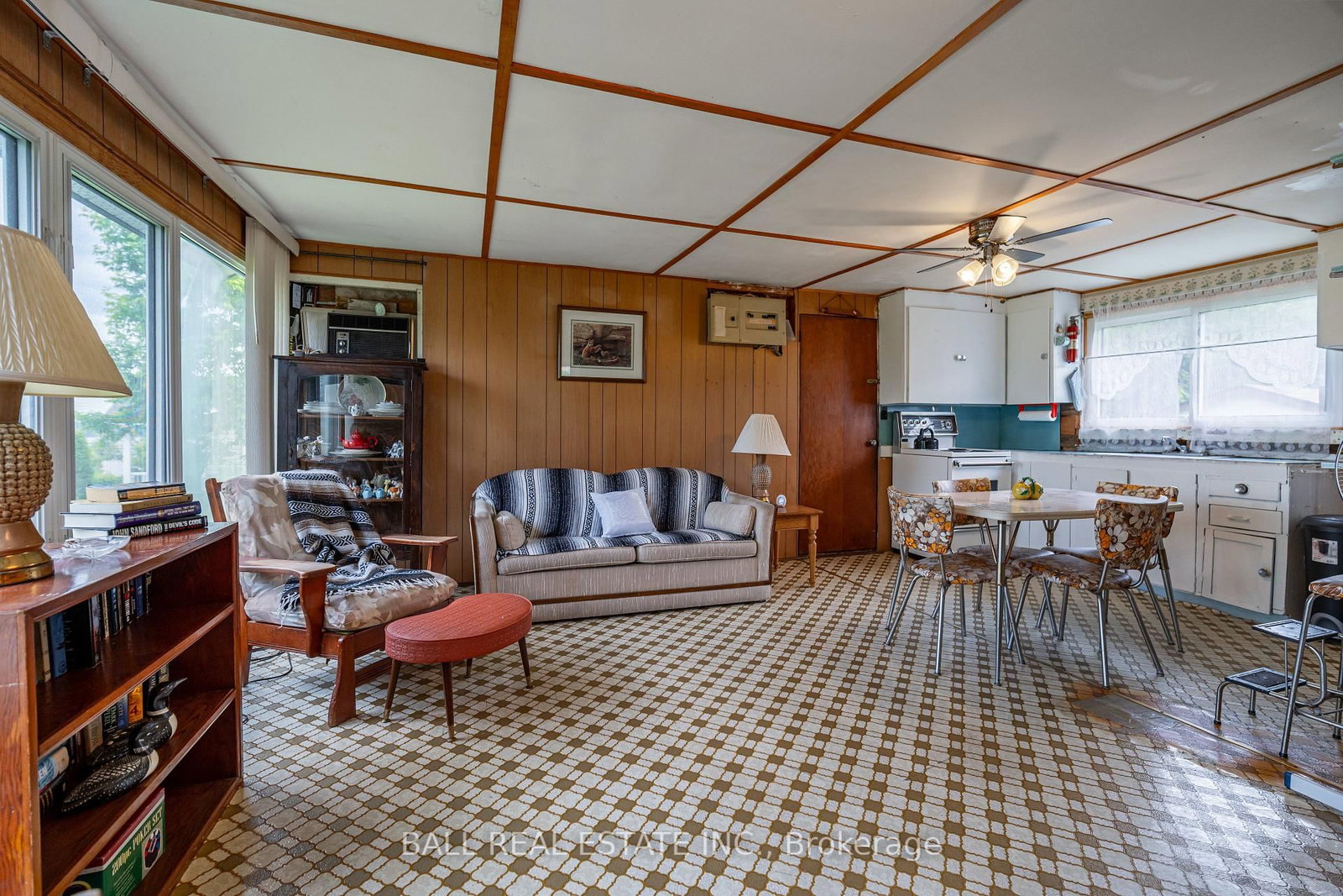Listing Image 7