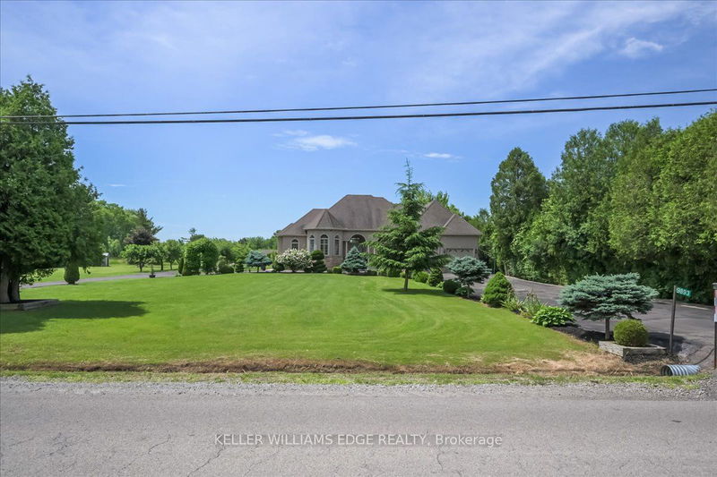 9893 Dickenson Rd W Hamilton, L0R 1W0 | Image 1