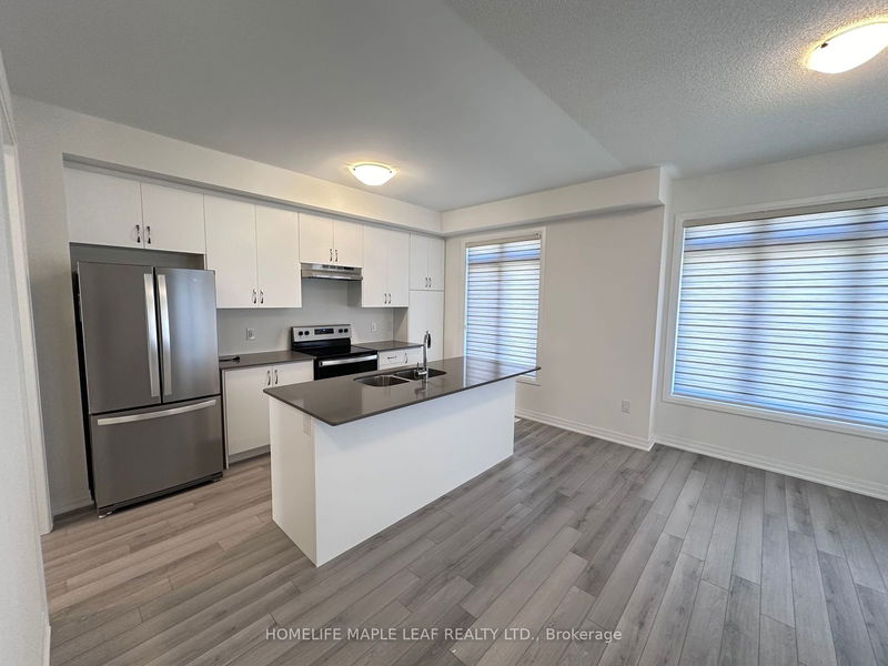 home for lease on 201-585 COLBORNE Street E