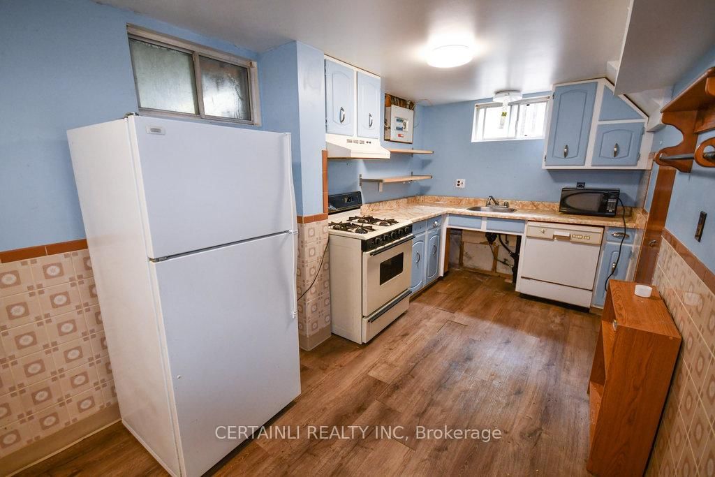 Listing Image 20