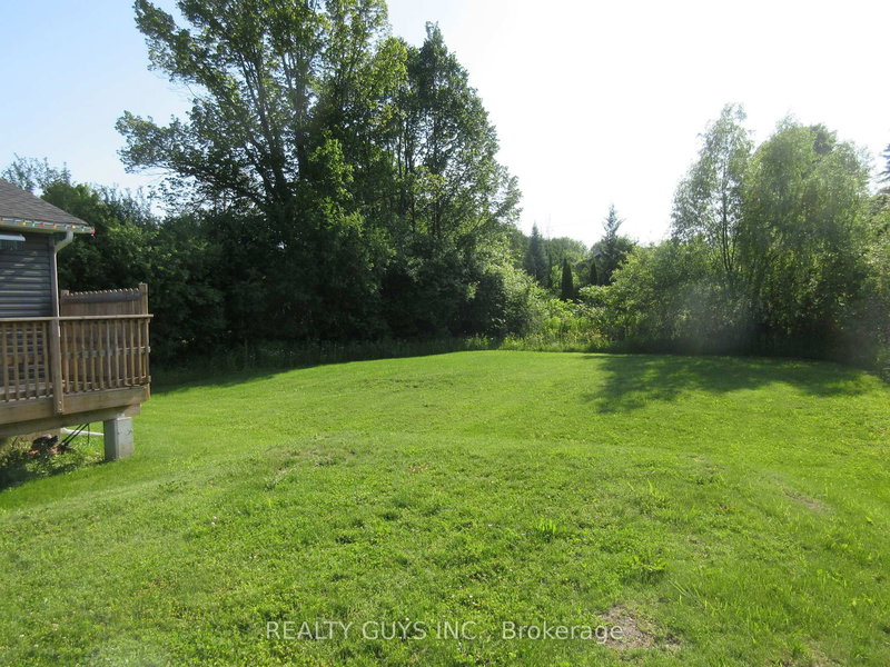 223 Crosby Dr, Kawartha Lakes, K0M 1A0 | Image 3