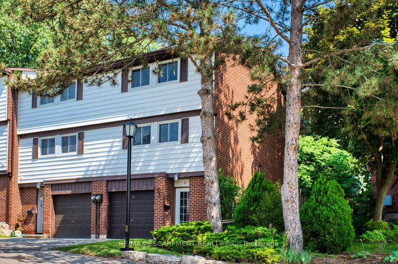home for sale on 2 Briar Lane