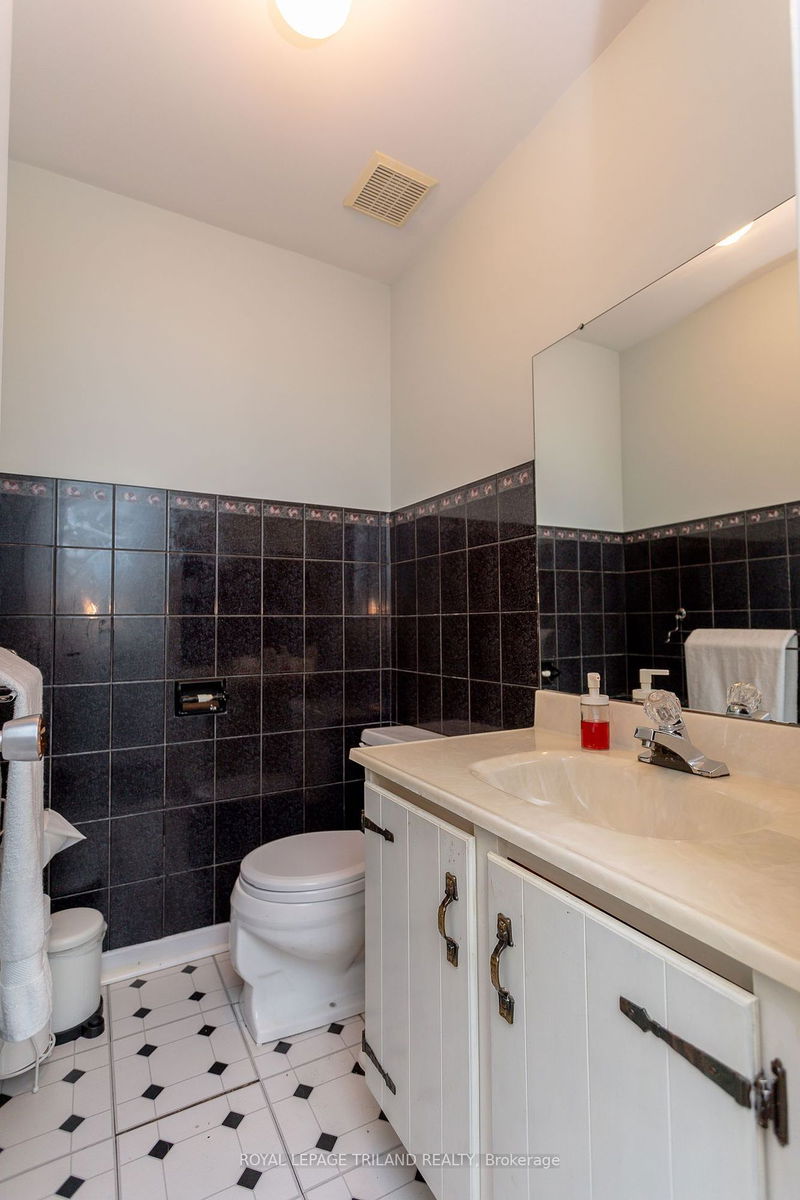  100 - 700 Osgoode Dr  London, N6E 2H1 | Image 18