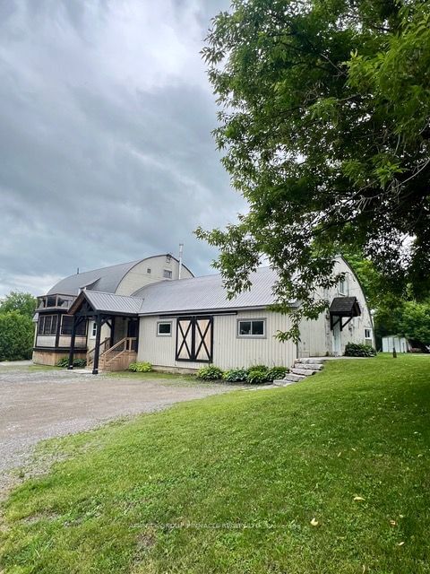 Building in 1959 Sturgeon Road