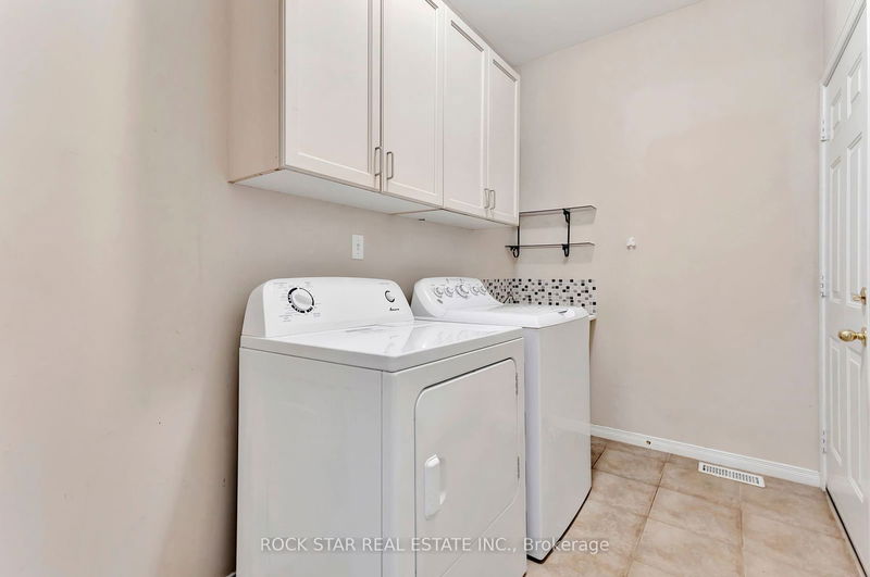  28 - 212 Stonehenge Dr  Hamilton, L9K 1N5 | Image 18