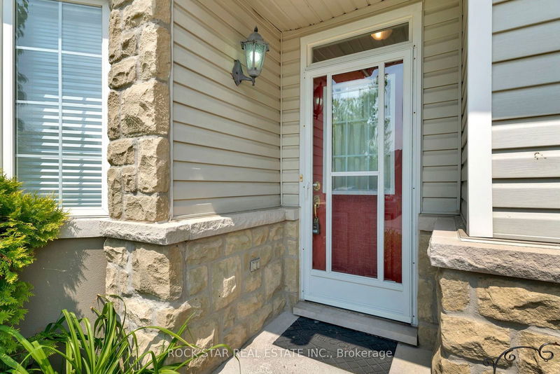  28 - 212 Stonehenge Dr  Hamilton, L9K 1N5 | Image 3