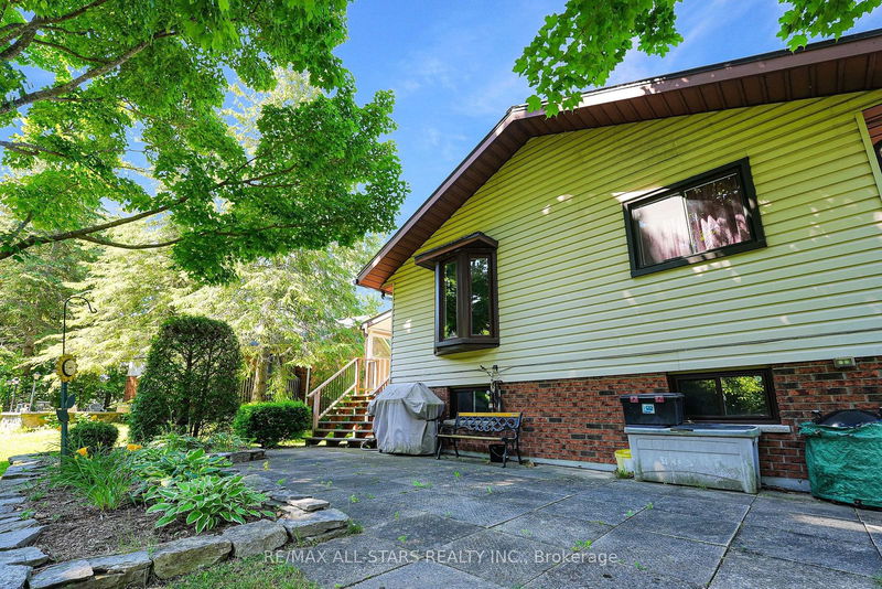 86 Clifton St  Kawartha Lakes, K0M 1N0 | Image 3