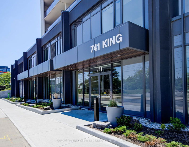 home for lease on 1604-741 King Street W