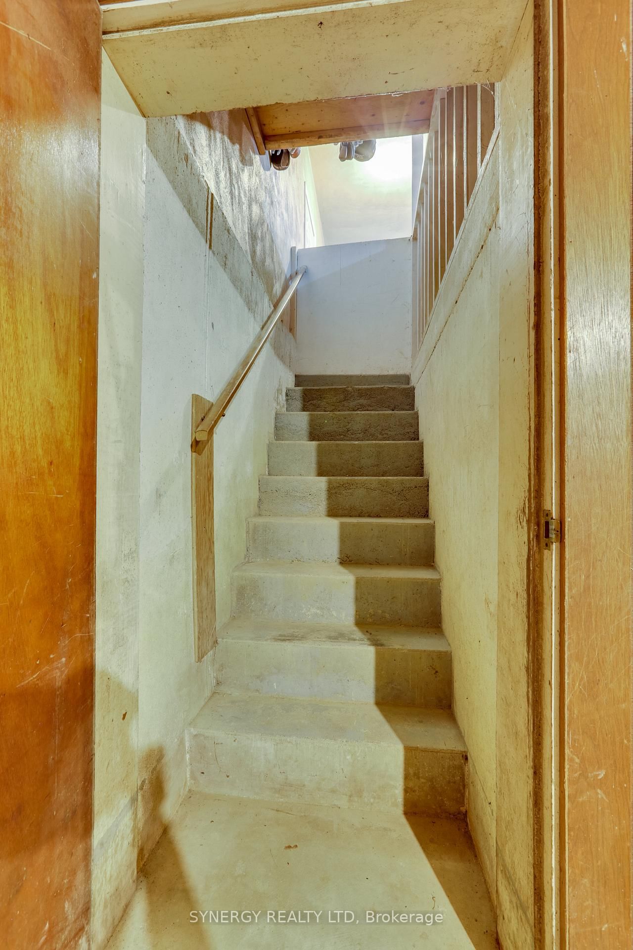 Listing Image 24