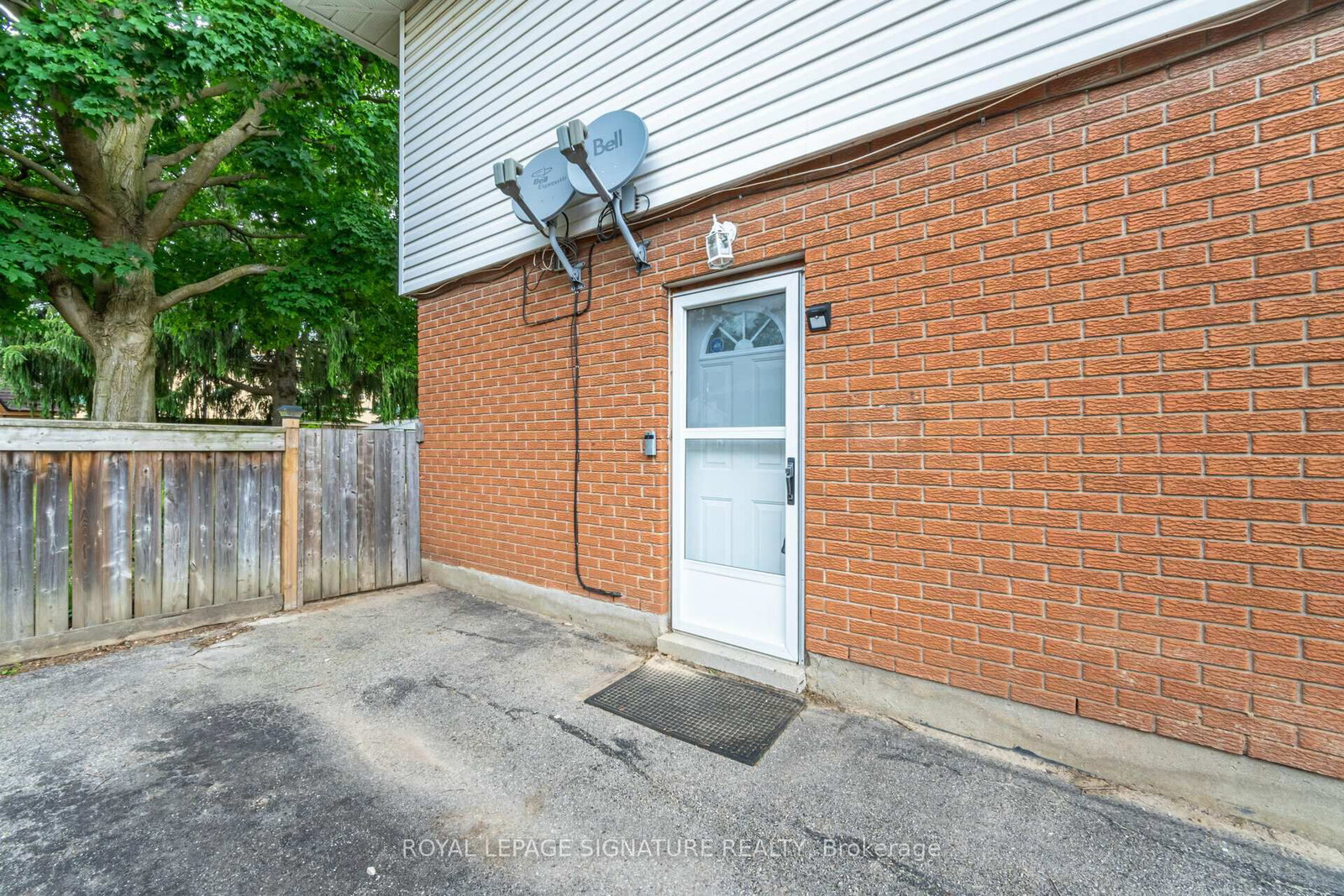 Listing Image 26