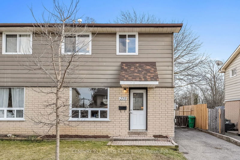 home for lease on 275 Denne Crescent