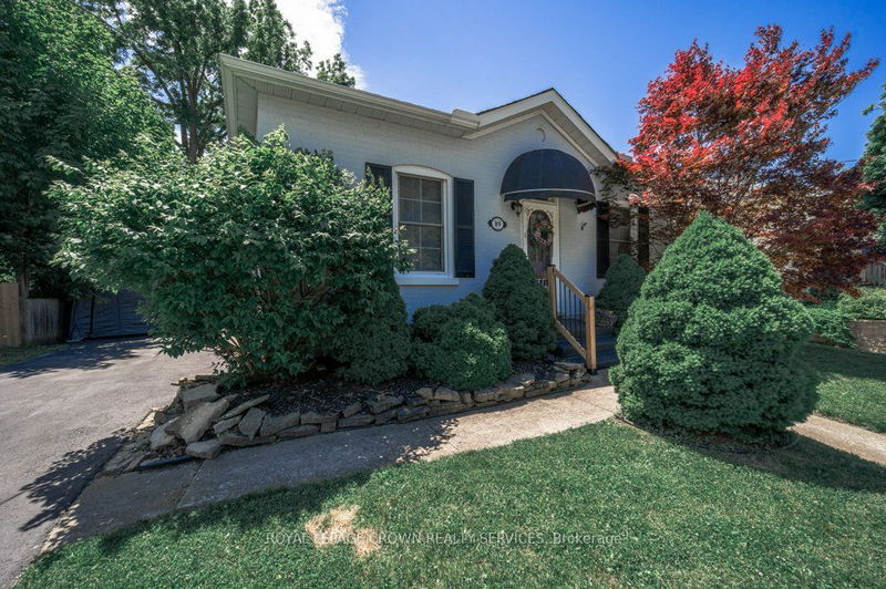 home for sale on 89 Concession Street