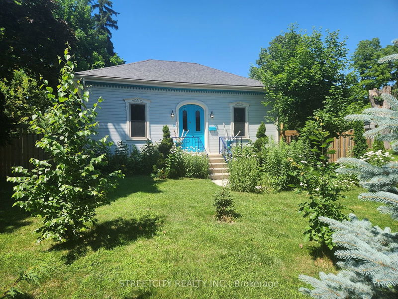 home for sale on 5 Hull Road