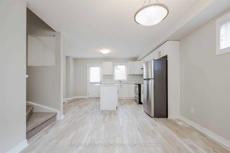 72 - 7768 ASCOT Circ, Niagara Falls, L2H 3P9 | Image 3