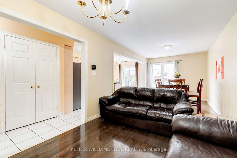 120 Peachwood Cres E Hamilton, L8E 5Z8 | Image 9