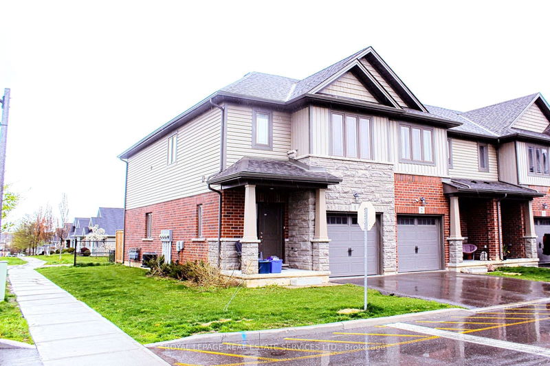 home for lease on 1-77 Diana Avenue