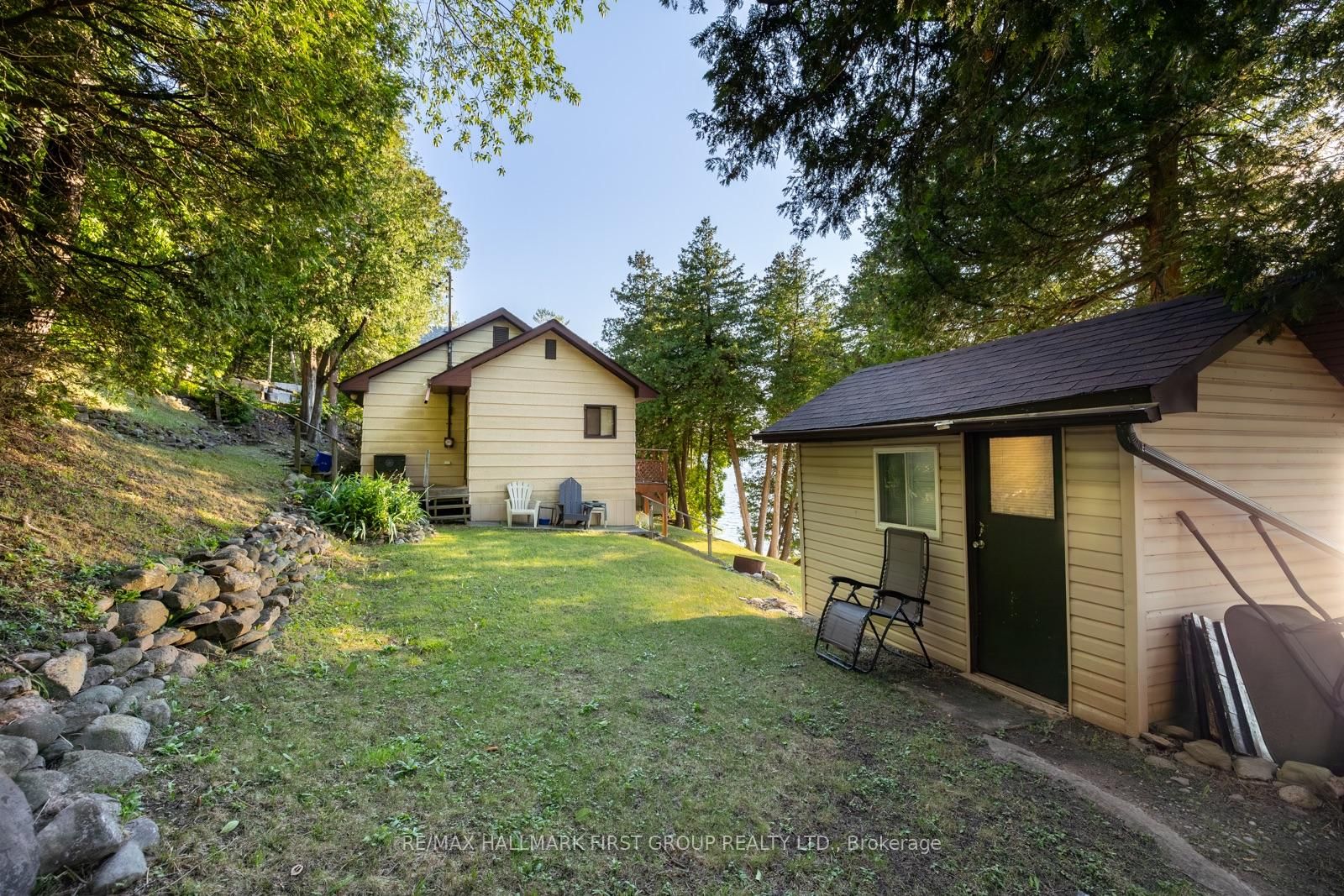 Listing Image 7