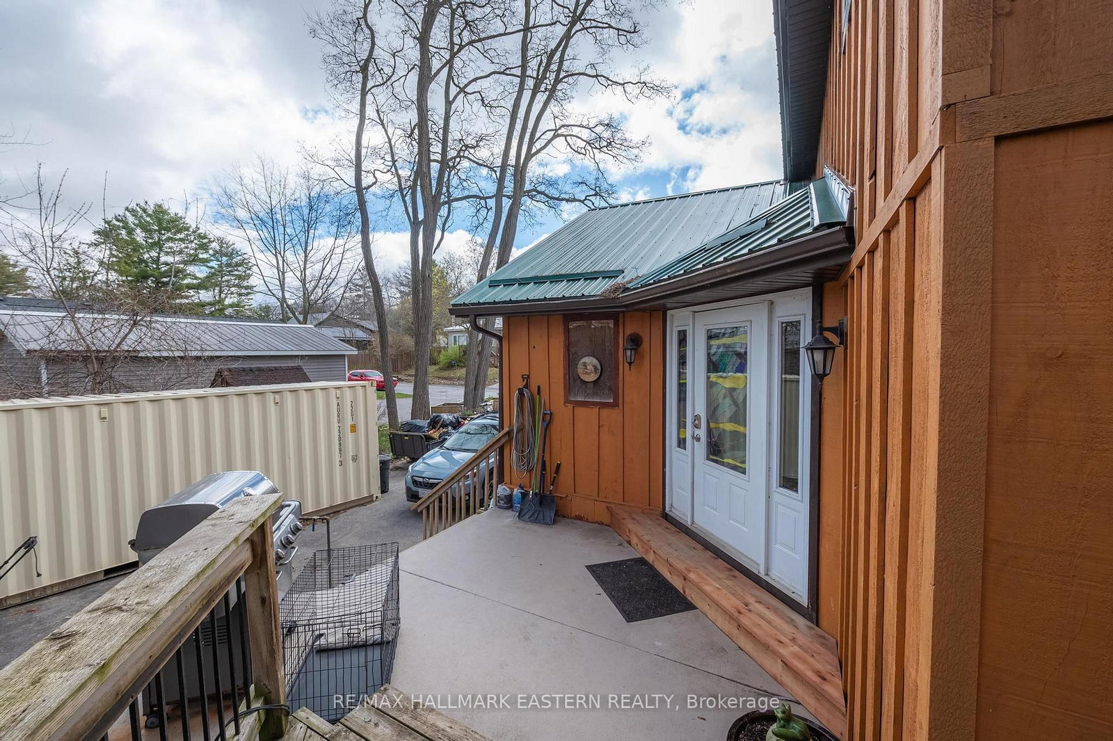 Listing Image 7