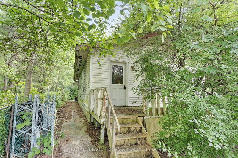 home for sale on 7693 Riverside Drive