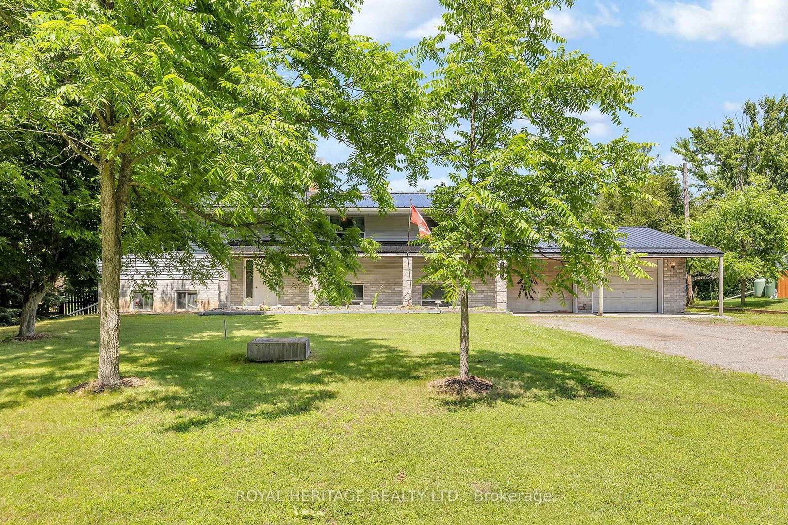 Listing Image 3