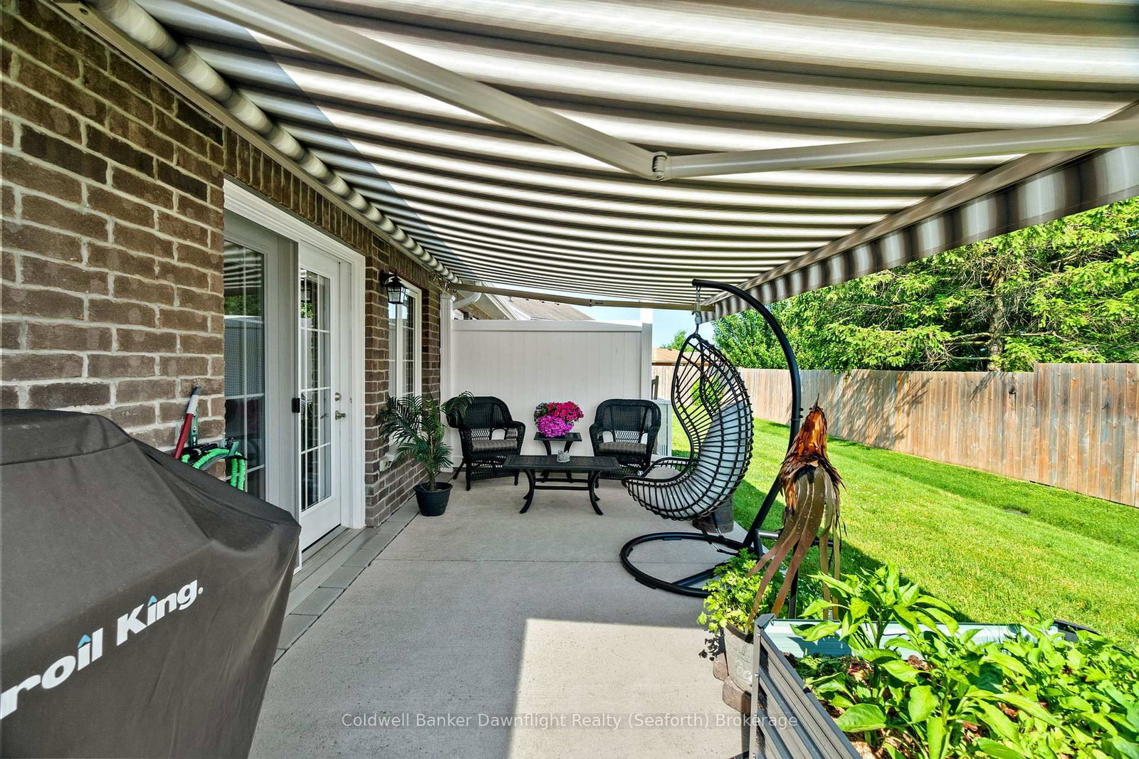 Listing Image 7