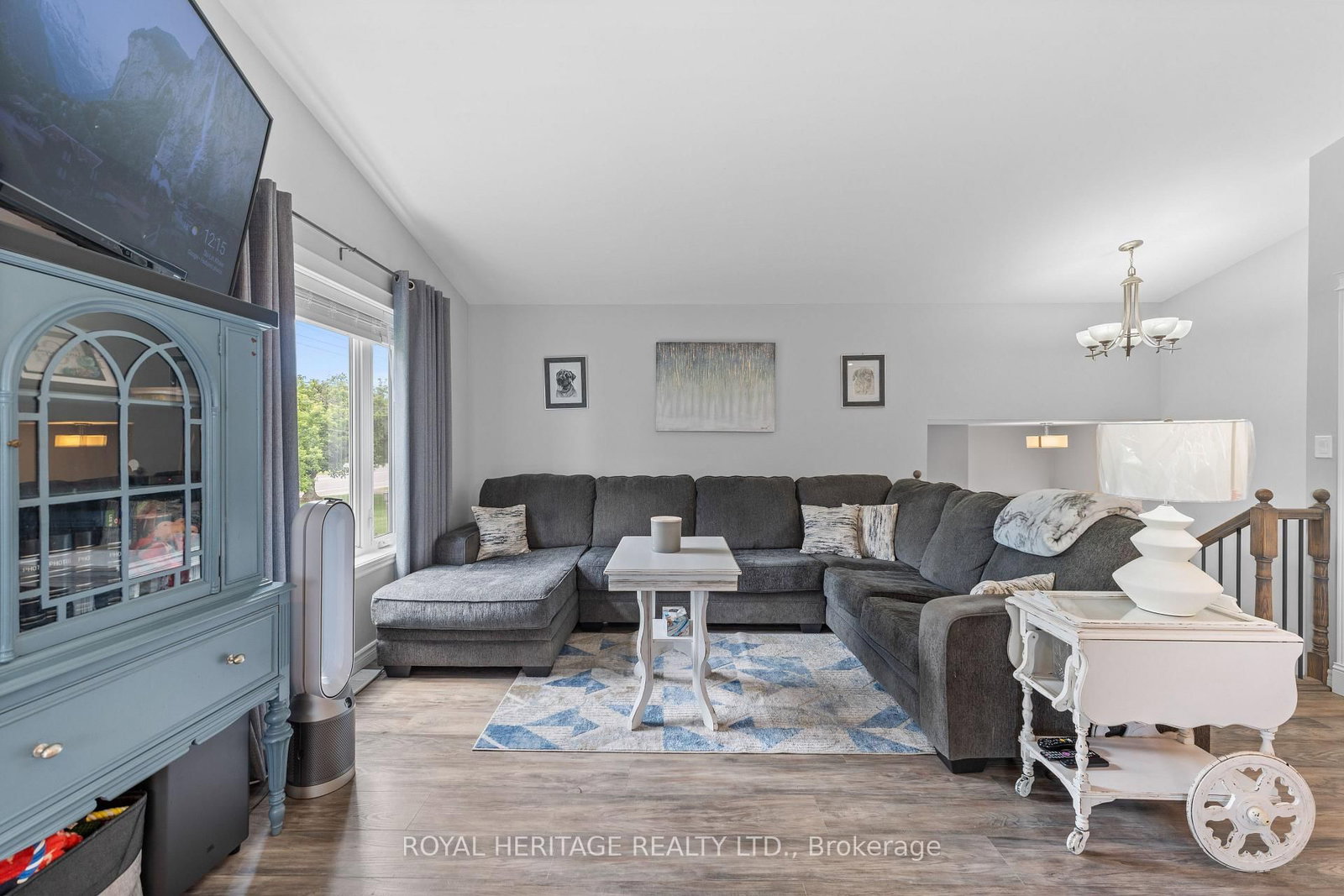 Listing Image 14