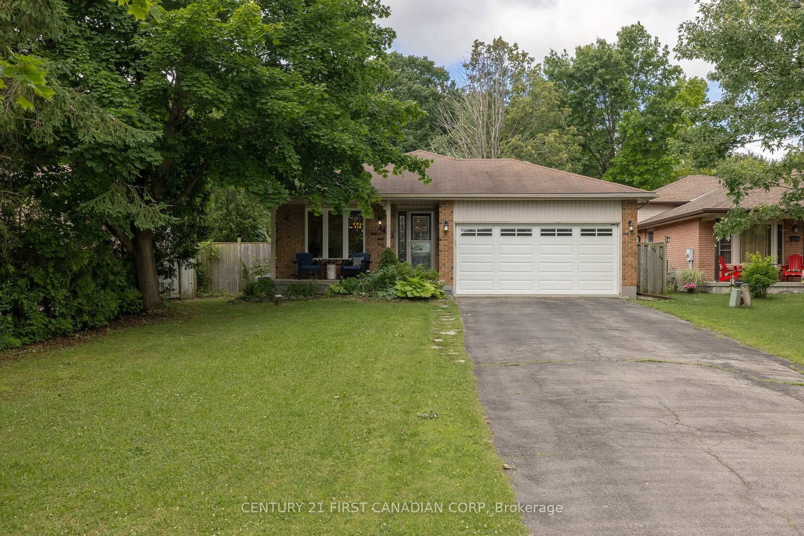 Listing Image 3
