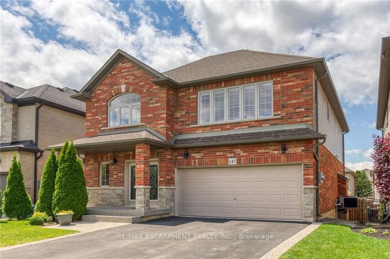 home for sale on 147 Garinger Crescent