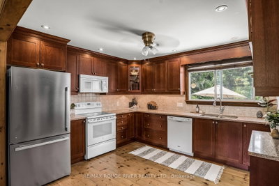 201 Ski Hill Road — more photos