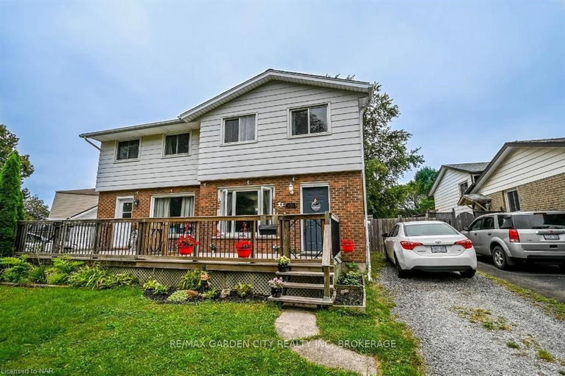 home for lease on 4225 BRIARWOOD Avenue
