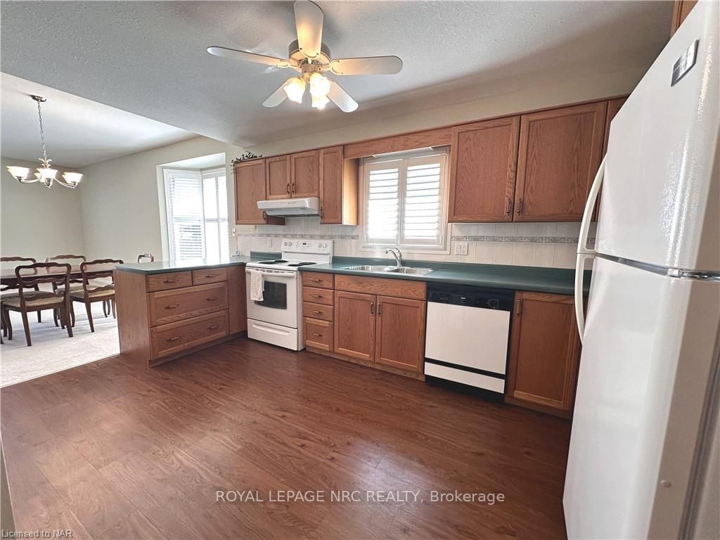 121 GLEN MORRIS Drive, Unit 28 - Photo 12