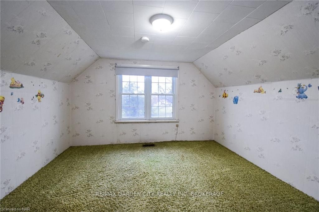 Listing Image 30
