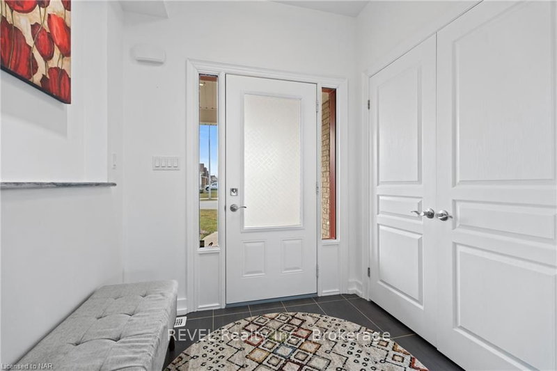 1018 KERBY St, Fort Erie, L2A 4N2 | Image 3