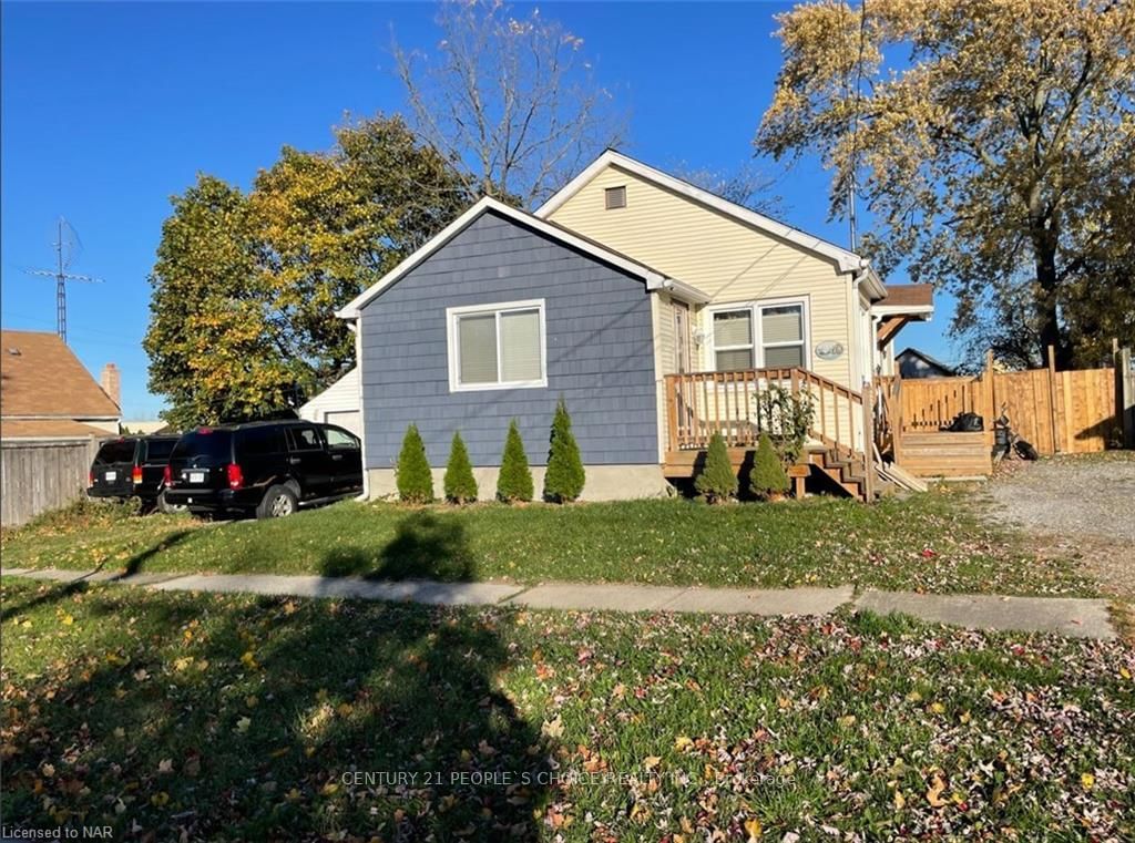 Listing photo 2