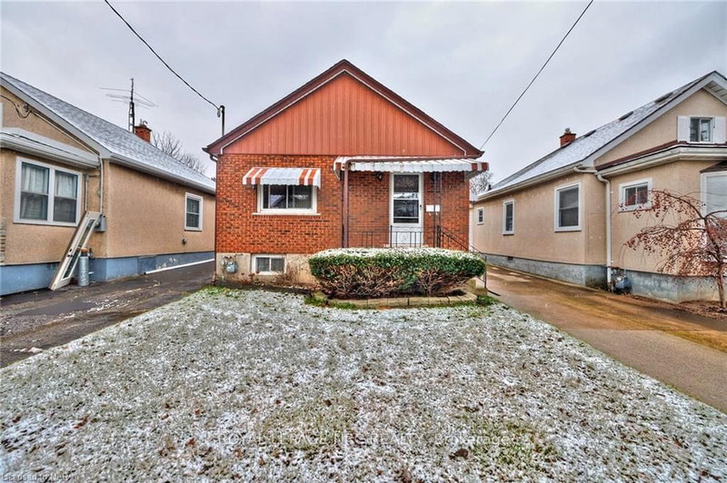 10 FAIRBURN Ave, St. Catharines, L2T 1B2 | Image 2