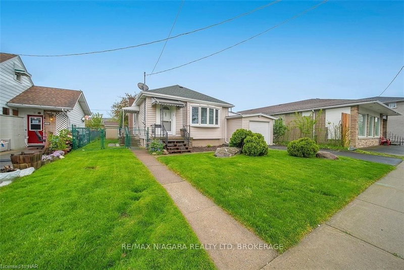 129 GILMORE Rd, Fort Erie, L2A 2L9 | Image 3