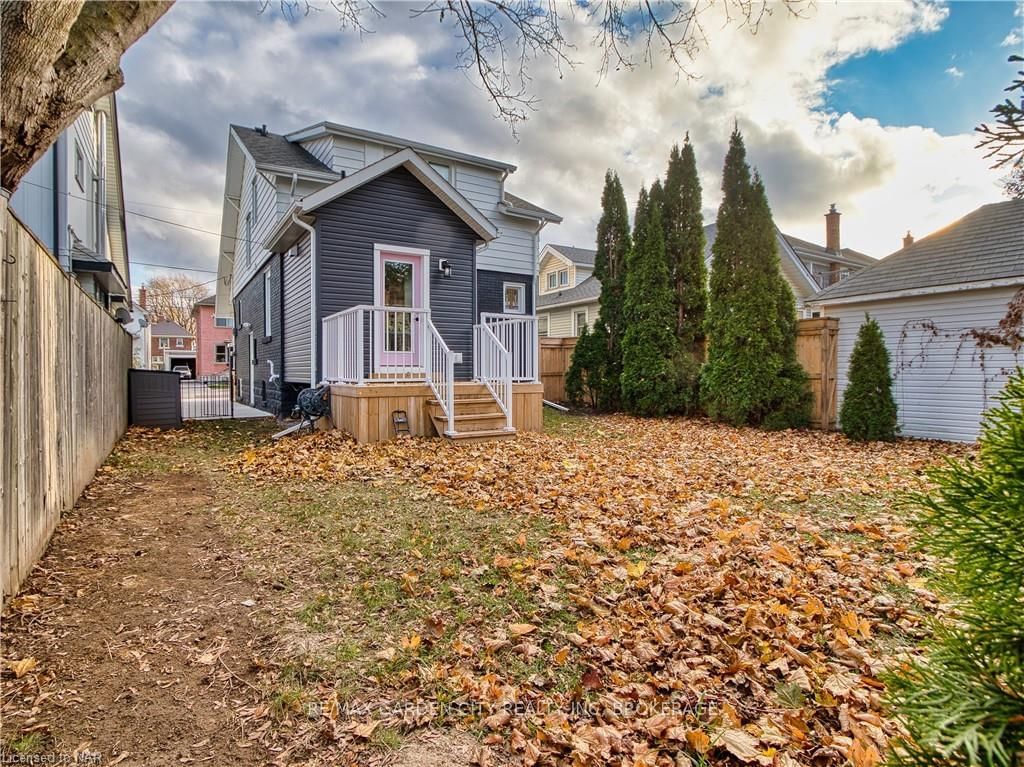 Listing Image 7