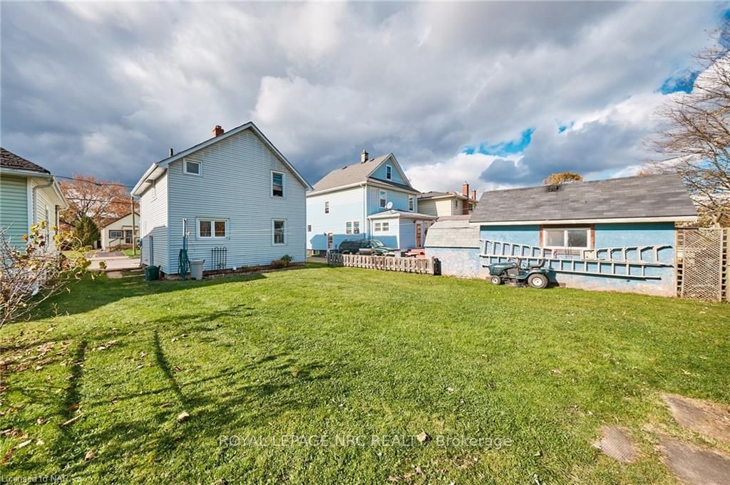 Listing Image 7