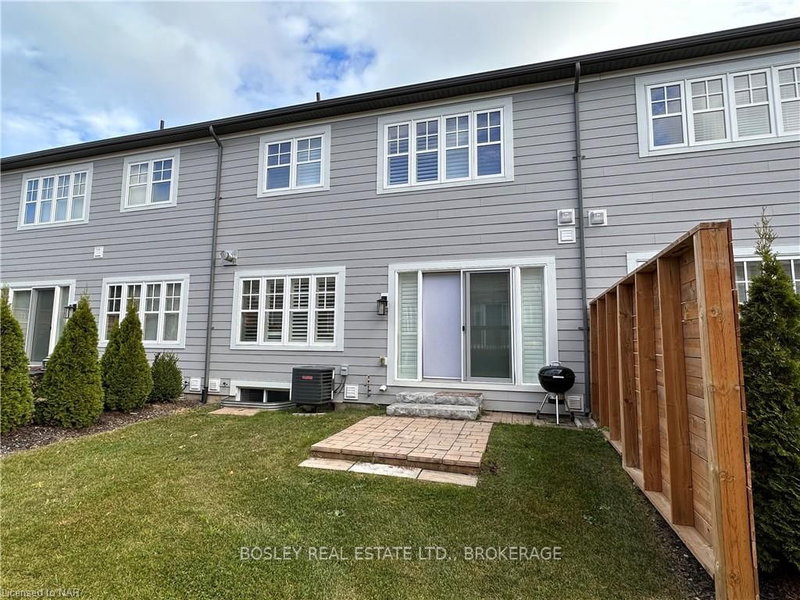 7 WINDSOR Circ, Niagara-on-the-Lake, L0S 1J0 | Image 3